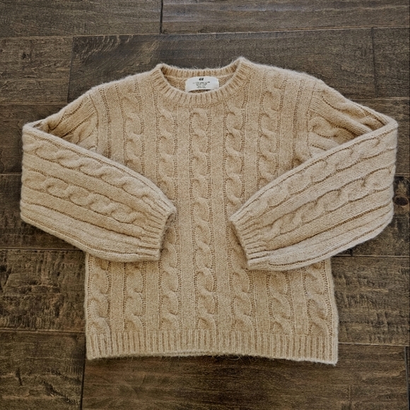 H & M Cozy Cable Knit Girl's Sweater - Beige (6x/7) - Picture 3 of 8